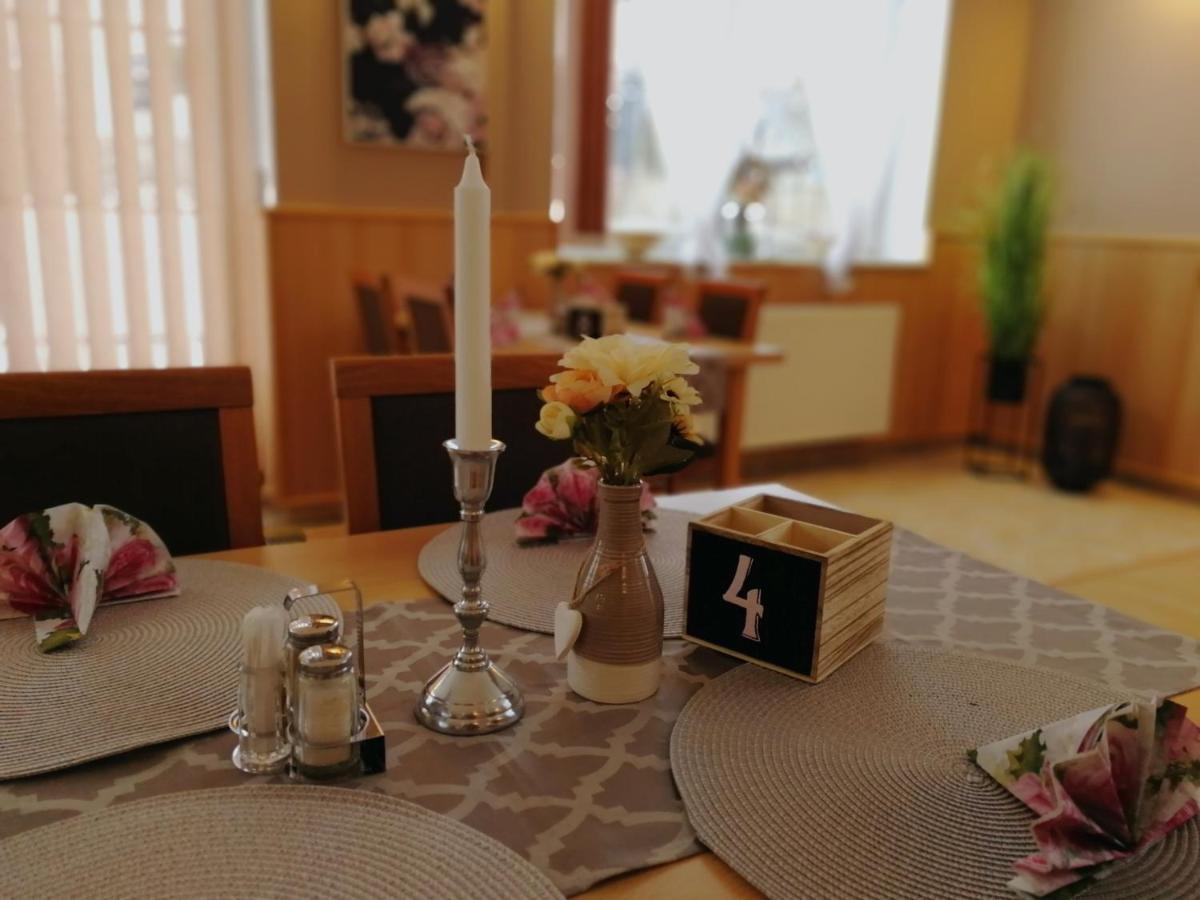 Vzdelavaci Stredisko A Hotel 瓦恩斯多夫 外观 照片